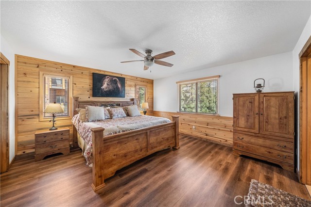 42728 Timberline Trail, Big Bear Lake CA: https://media.crmls.org/medias/794a3fdf-3d47-44ed-88a0-cbe27af4d743.jpg