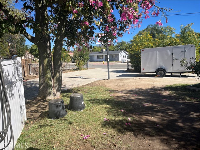 609 S Buena Vista Street, Hemet CA: https://media.crmls.org/medias/794adbca-f78a-4811-9997-a27f8b4f8897.jpg