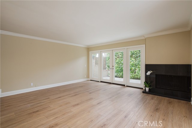 520 Laver Way, Newport Beach CA: https://media.crmls.org/medias/794b7c29-dfdc-4d8a-8c7f-2d6377d85a87.jpg