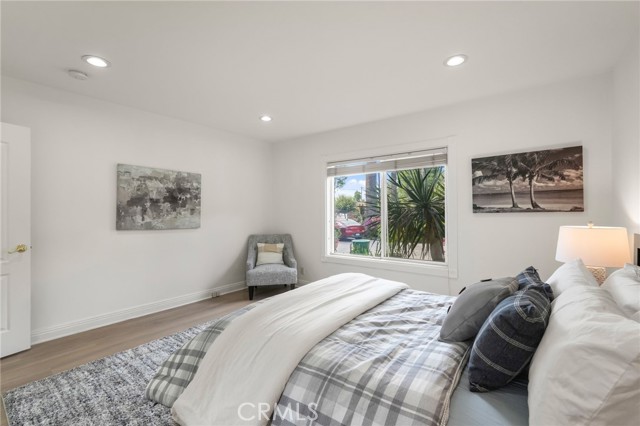 Detail Gallery Image 39 of 62 For 18760 Wells, Tarzana,  CA 91356 - 5 Beds | 4 Baths