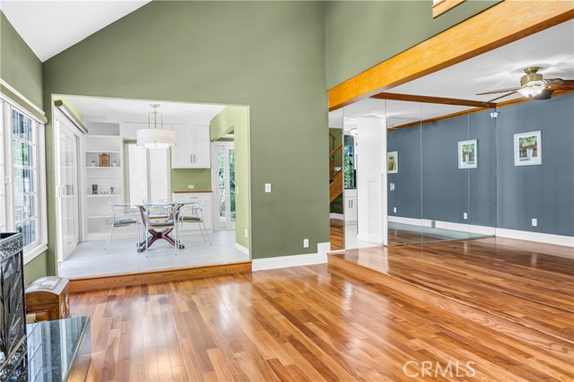 Detail Gallery Image 3 of 61 For 22482 Lake Forest Ln, Lake Forest,  CA 92630 - 4 Beds | 3 Baths