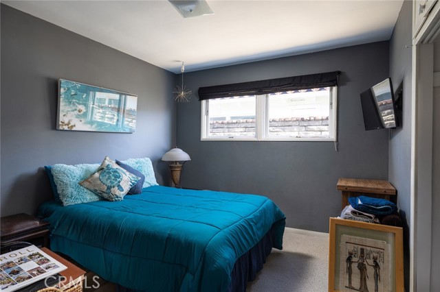 Detail Gallery Image 10 of 17 For 120 via Undine, Newport Beach,  CA 92663 - 3 Beds | 2 Baths