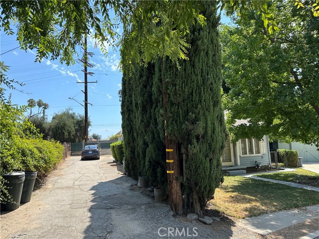 Detail Gallery Image 4 of 6 For 1413 Ozmun Ct, South Pasadena,  CA 91030 - 2 Beds | 1 Baths