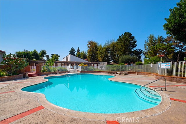 Detail Gallery Image 24 of 31 For 2521 W Sunflower Ave #K6,  Santa Ana,  CA 92704 - 2 Beds | 2 Baths