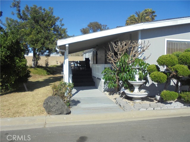 Detail Gallery Image 2 of 49 For 2601 E Victoria St #439,  Compton,  CA 90220 - 2 Beds | 2 Baths