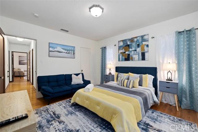 15803 E Victoria Ave., La Puente CA: https://media.crmls.org/medias/794f6361-b290-423c-aaff-d75419130395.jpg