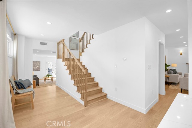 3306 San Anseline Avenue, Long Beach CA: https://media.crmls.org/medias/7950238d-ecea-4e9c-ba73-6ba406421382.jpg