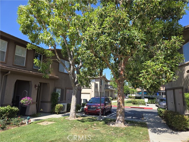 47 Red Bud, Aliso Viejo CA: https://media.crmls.org/medias/795115cc-180f-40d7-a70b-f7beeb4fcc4e.jpg
