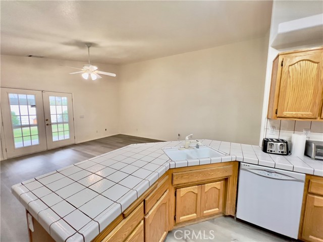 Detail Gallery Image 21 of 30 For 17980 Lakeview Dr, Victorville,  CA 92395 - 3 Beds | 2 Baths