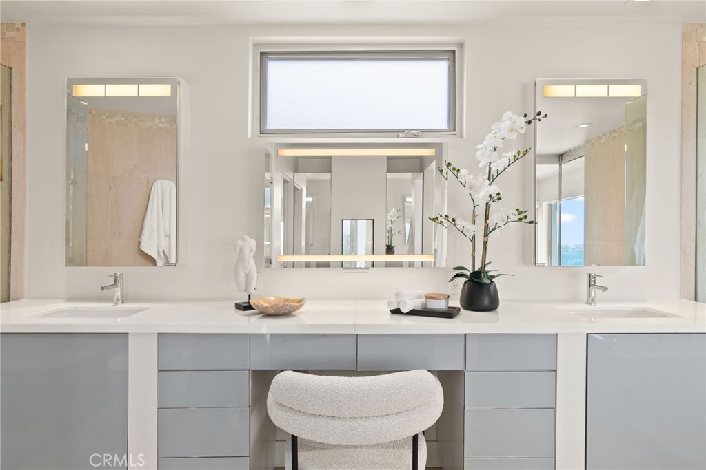 79523717 0613 493d Ab77 F5b8a614fcc6