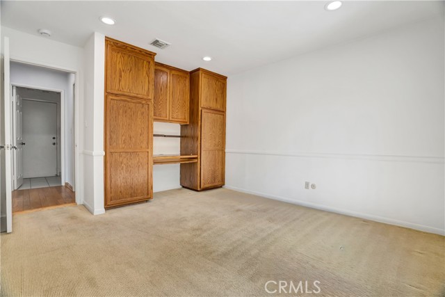 Detail Gallery Image 15 of 47 For 6716 Faust, West Hills,  CA 91307 - 5 Beds | 3 Baths