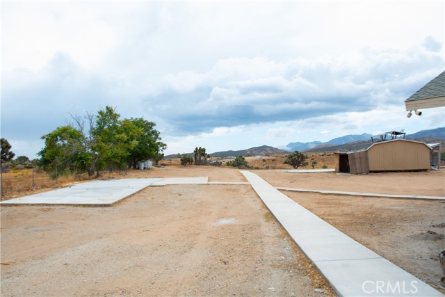 Detail Gallery Image 8 of 27 For 6591 Sundown Dr, Phelan,  CA 92371 - 3 Beds | 2 Baths