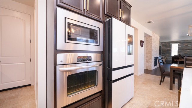 Detail Gallery Image 14 of 74 For 5142 Crimson Pl, Rancho Cucamonga,  CA 91739 - 4 Beds | 3/1 Baths