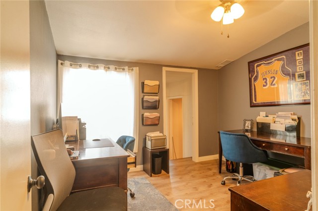 Detail Gallery Image 18 of 38 For 11906 Bluefield, La Mirada,  CA 90638 - 4 Beds | 2 Baths