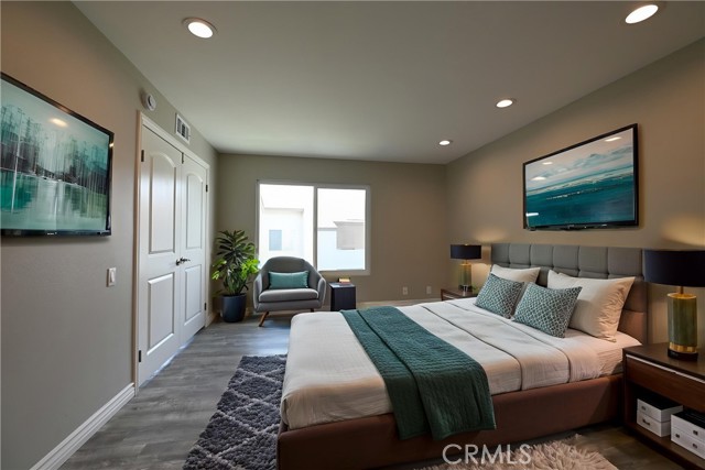 21981 Rimhurst Drive, Lake Forest CA: https://media.crmls.org/medias/79558a0d-baa1-4c76-94a9-f7c529568cec.jpg