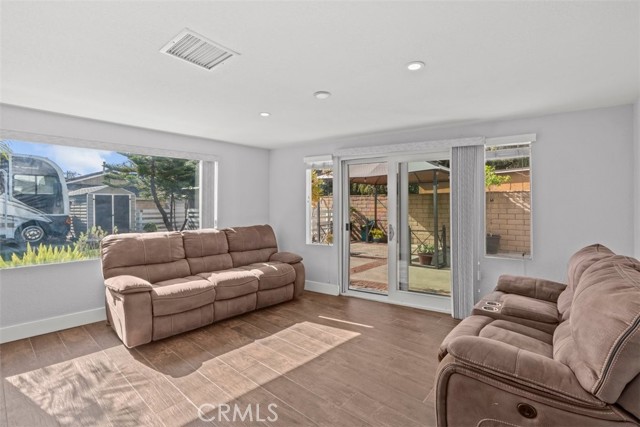 Detail Gallery Image 13 of 40 For 944 Butte St, Claremont,  CA 91711 - 3 Beds | 2 Baths