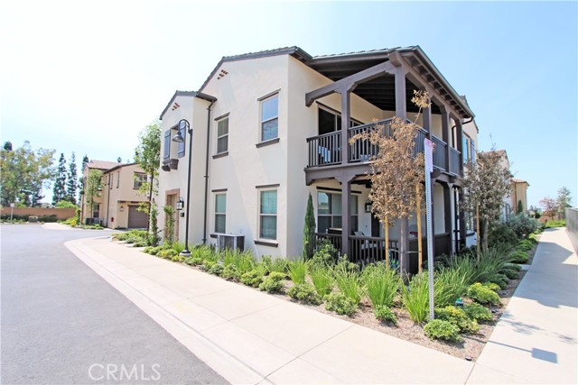 Detail Gallery Image 1 of 12 For 248 Bishop Landing, Irvine,  CA 92620 - 2 Beds | 2 Baths