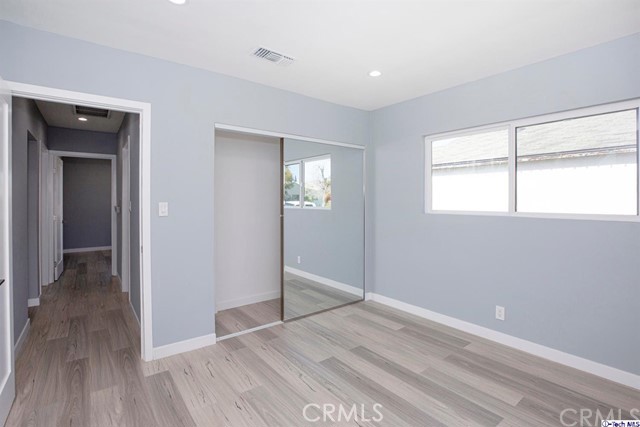 2 Bed Home for Sale in Sun Valley, California