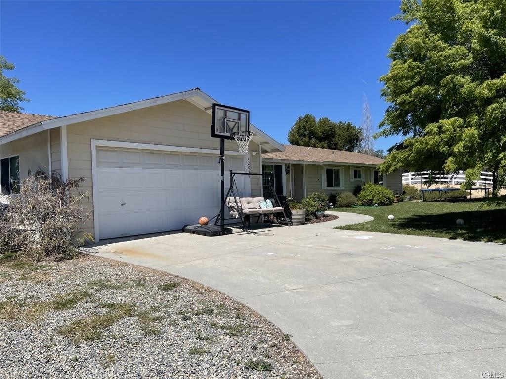 42096 Lone Olive Lane, Ahwahnee, CA 93601