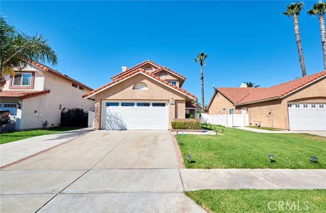 7482 Plumaria Dr, Fontana, CA 92336