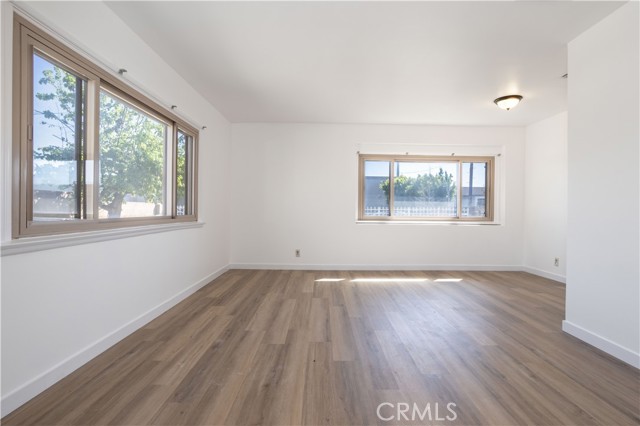 Detail Gallery Image 17 of 39 For 10817 Cantara St, Sun Valley,  CA 91352 - 2 Beds | 1 Baths