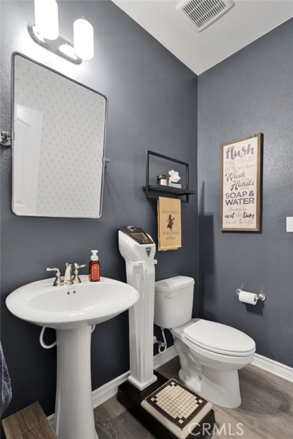 Detail Gallery Image 28 of 53 For 12672 Wycliff, Victorville,  CA 92392 - 4 Beds | 3 Baths