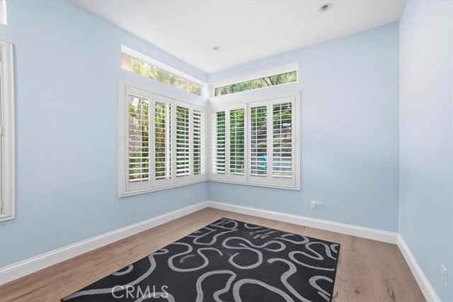 Detail Gallery Image 12 of 48 For 298 Saint Thomas, Oak Park,  CA 91377 - 5 Beds | 3 Baths