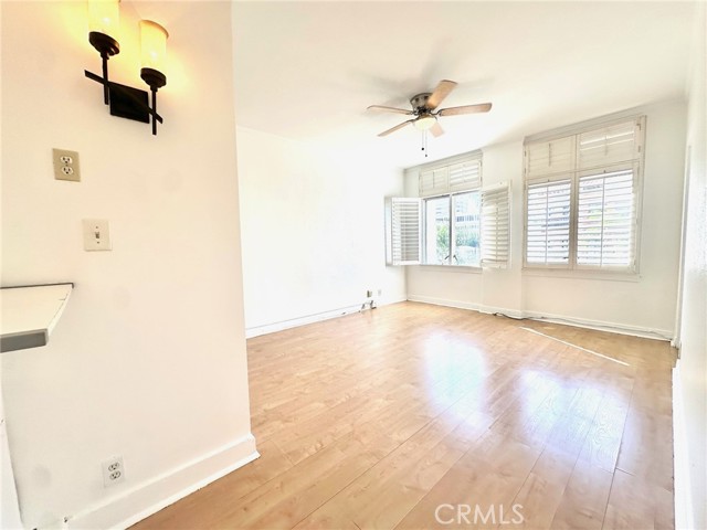 Detail Gallery Image 6 of 11 For 140 Linden Ave #316,  Long Beach,  CA 90802 - 1 Beds | 1 Baths