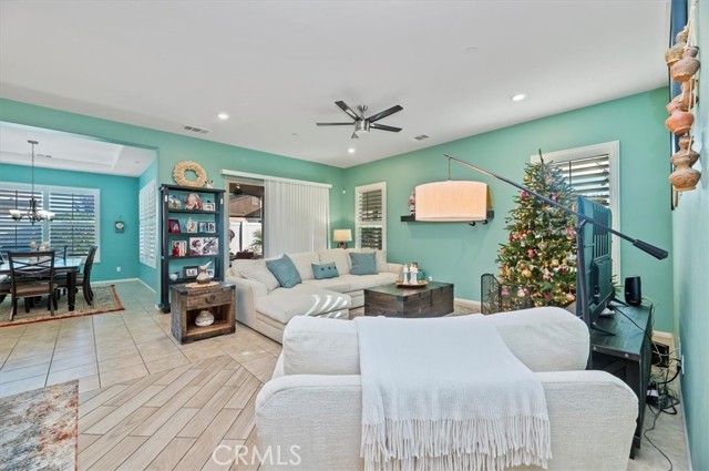 Detail Gallery Image 9 of 62 For 1394 via La Presa, Hemet,  CA 92545 - 2 Beds | 2 Baths