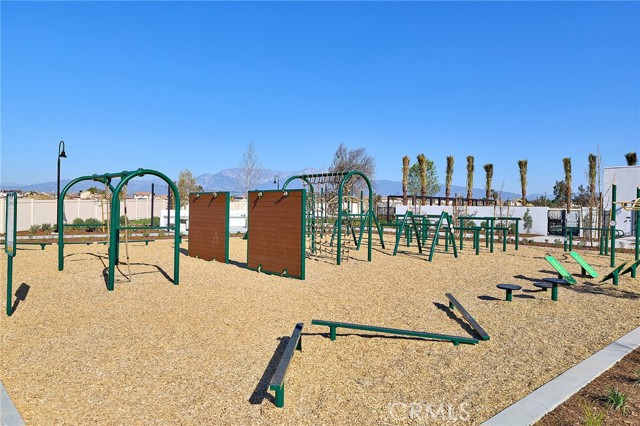 Detail Gallery Image 25 of 26 For 5921 Gramercy Way, Corona,  CA 92880 - 2 Beds | 2/1 Baths