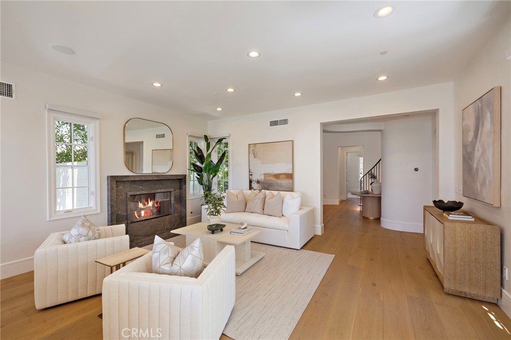 MLS #OC26122354 image #5