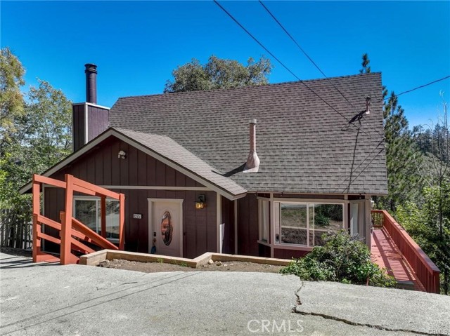 1275 Portillo Lane, Lake Arrowhead, California 92352, 4 Bedrooms Bedrooms, ,3 BathroomsBathrooms,Residential Lease,For Rent,1275 Portillo Lane,CREV24174605