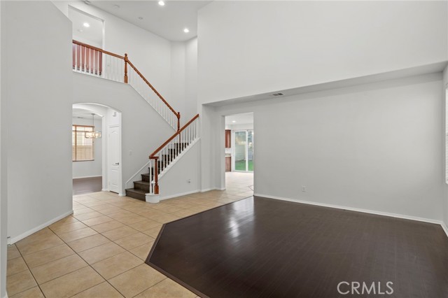 Detail Gallery Image 5 of 46 For 12 via De La Valle, Lake Elsinore,  CA 92532 - 5 Beds | 3 Baths