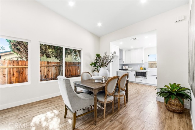 Detail Gallery Image 13 of 55 For 4525 via via De La, Yorba Linda,  CA 92886 - 3 Beds | 2 Baths