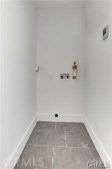 Detail Gallery Image 22 of 24 For 8418 S Main St, Los Angeles,  CA 90003 - – Beds | – Baths