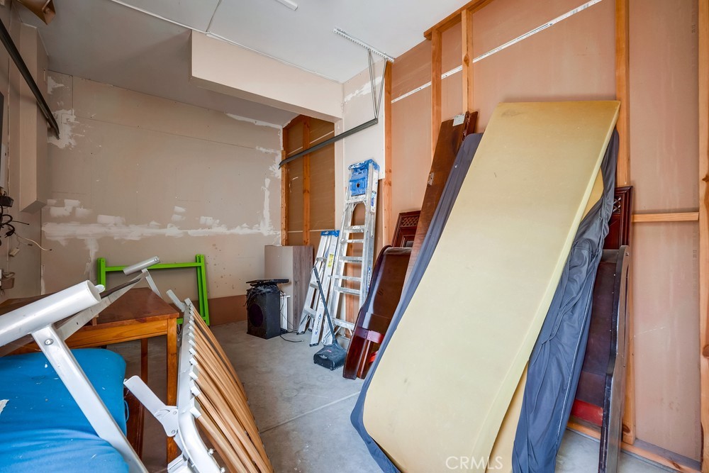 MLS #WS25167113 img 51