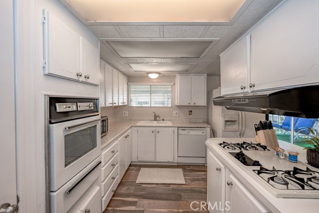 Detail Gallery Image 9 of 22 For 21216 Blue Curl Way #212,  Canyon Country,  CA 91351 - 2 Beds | 2 Baths