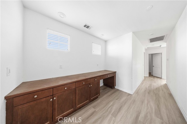 Detail Gallery Image 26 of 39 For 15609 Paprika Ln, Fontana,  CA 92336 - 4 Beds | 3 Baths