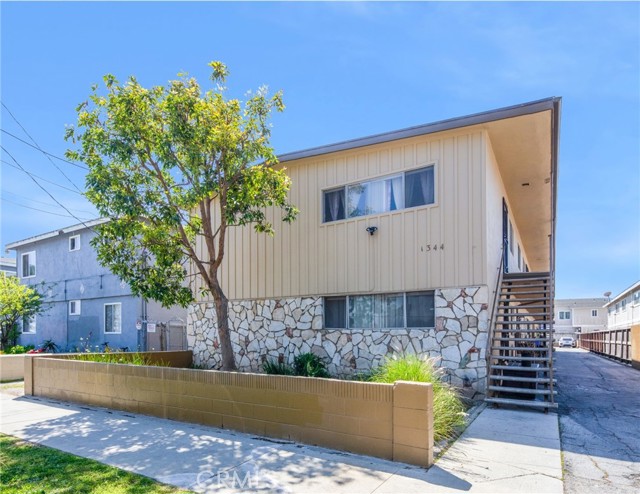 1344 W 225th Street, Torrance CA: https://media.crmls.org/medias/79605987-da7d-49af-aa30-9790fec4f590.jpg
