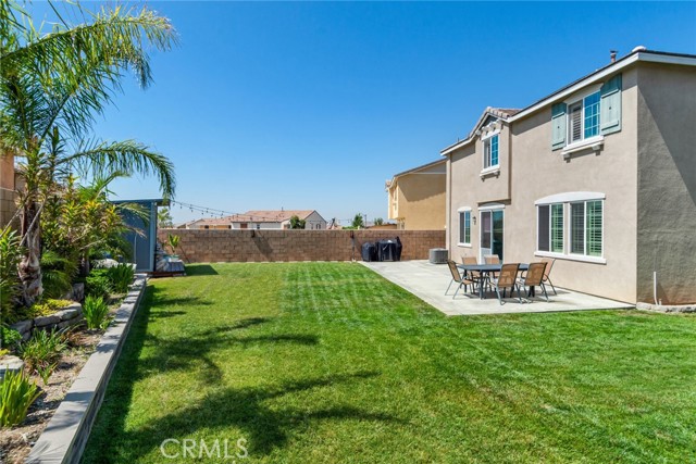 Detail Gallery Image 8 of 30 For 4989 River Ash Way, Fontana,  CA 92336 - 3 Beds | 2/1 Baths