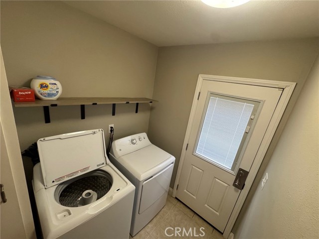 Detail Gallery Image 15 of 31 For 10315 Gienke Ln, Santee,  CA 92071 - 3 Beds | 2 Baths