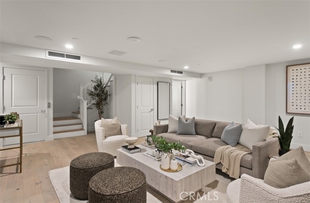 Detail Gallery Image 43 of 47 For 1373 N Coast Hwy, Laguna Beach,  CA 92651 - 3 Beds | 3/1 Baths