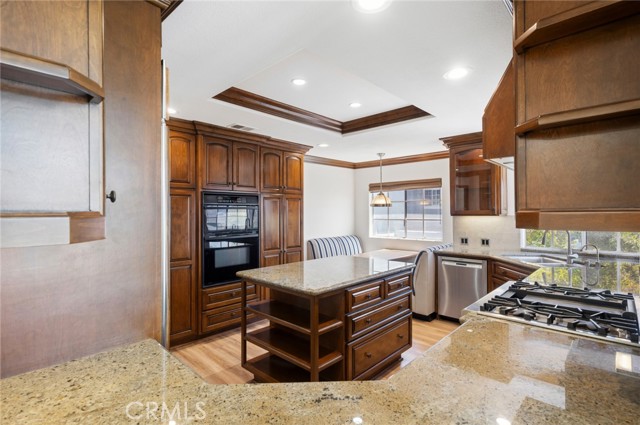3611 Daffodil Avenue, Corona del Mar CA: https://media.crmls.org/medias/796290de-9f43-44ee-8681-6983a02af6a5.jpg