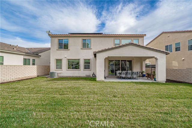 Detail Gallery Image 45 of 59 For 18642 Cedar Crest Dr, Canyon Country,  CA 91387 - 4 Beds | 3 Baths