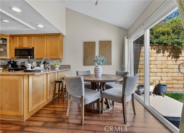 Detail Gallery Image 15 of 52 For 21016 Champlain, Lake Forest,  CA 92630 - 3 Beds | 2 Baths