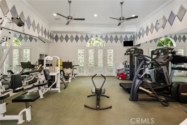 16727 Camino Sierra del Sur Drive, Rancho Santa Fe CA: https://media.crmls.org/medias/7963abb8-3d66-475f-bc87-5355b58906b7.jpg