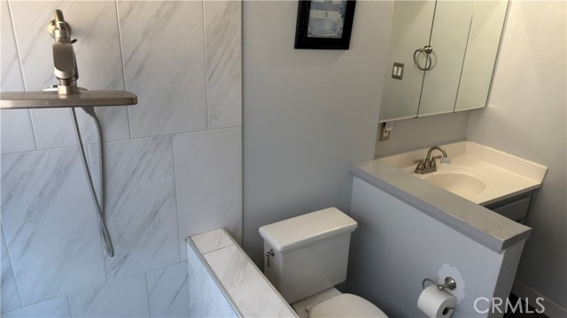 Detail Gallery Image 19 of 24 For 5118 Lakeview Ave #4,  Yorba Linda,  CA 92886 - 2 Beds | 2 Baths