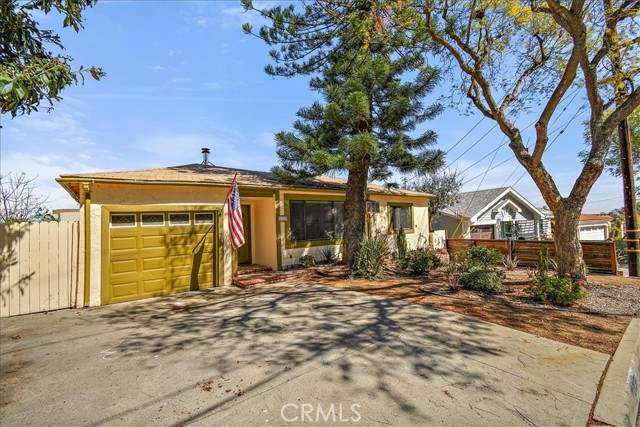 2039 Jaybrook Drive Rancho Palos Verdes, California Cute two bed, one bath, in Eastview Rancho Palos Verdes that holds sweeping views from downtown Los Angeles to the Port of Los Angeles. Looking for someone who can provide some much needed TLC. Outstanding neighborhood that is close to hiking trails, shopping, parks, and freeways. Only a year or so away from the new Ports O' Call village that will boast world class dining, an amphitheater, and beautiful sights. Palos Verdes also offers one of the best public school systems in Los Angeles and the country. *Does not require court approval*Cute two bed, one bath, in Eastview Rancho Palos Verdes that holds sweeping views from downtown Los Angeles to the Port of Los Angeles. Looking for someone who can provide some much needed TLC. Outstanding neighborhood that is close to hiking trails, shopping, parks, and freeways. Only a year or so away from the new Ports O' Call village that will boast world class dining, an amphitheater, and beautiful sights. Palos Verdes also offers one of the best public school systems in Los Angeles and the country. *Does not require court approval*
