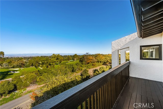 Detail Gallery Image 34 of 75 For 5 Yellow Brick Rd, Rancho Palos Verdes,  CA 90275 - 4 Beds | 3/1 Baths