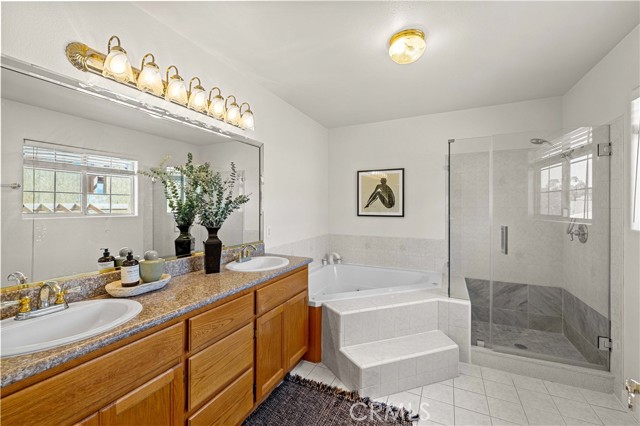 Detail Gallery Image 26 of 69 For 5558 N Charlotte Ave, San Gabriel,  CA 91776 - 5 Beds | 3/1 Baths